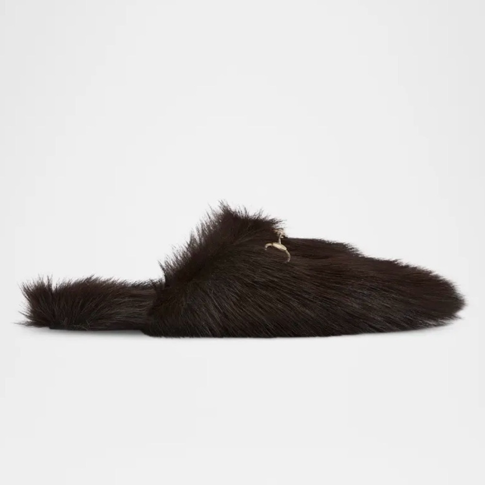 Gucci - Annette Shearling Horsebit size 38 - retail $1190               SOLD OUT